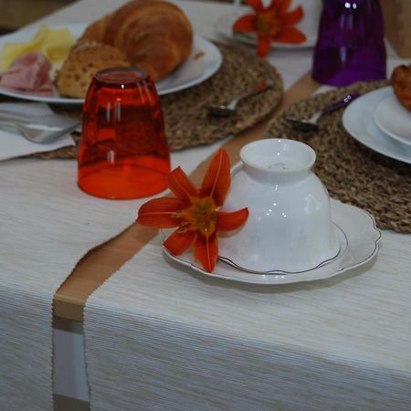 Domus Florio - Humanitas Rozzano Bed & Breakfast Pieve Emanuele Exterior photo