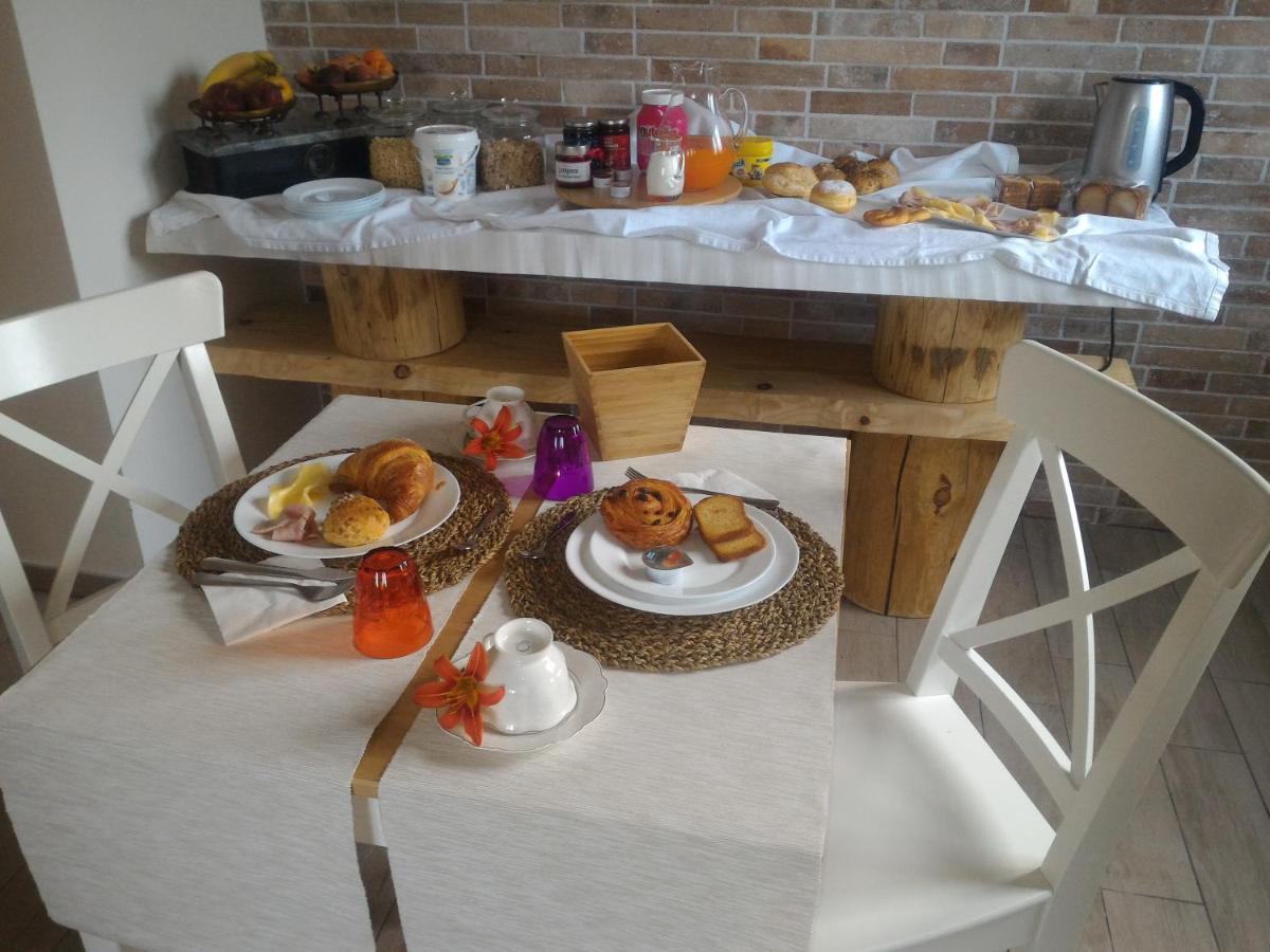 Domus Florio - Humanitas Rozzano Bed & Breakfast Pieve Emanuele Exterior photo