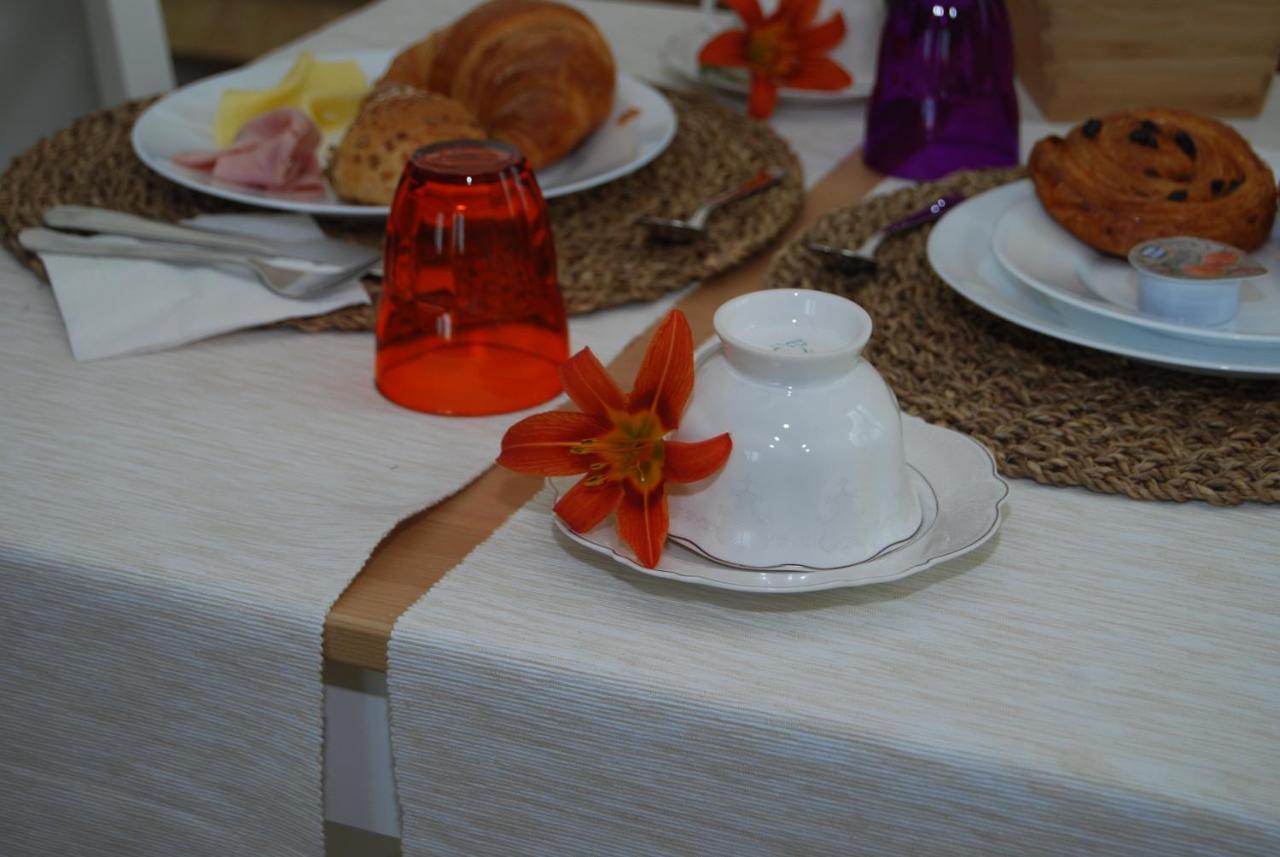 Domus Florio - Humanitas Rozzano Bed & Breakfast Pieve Emanuele Exterior photo
