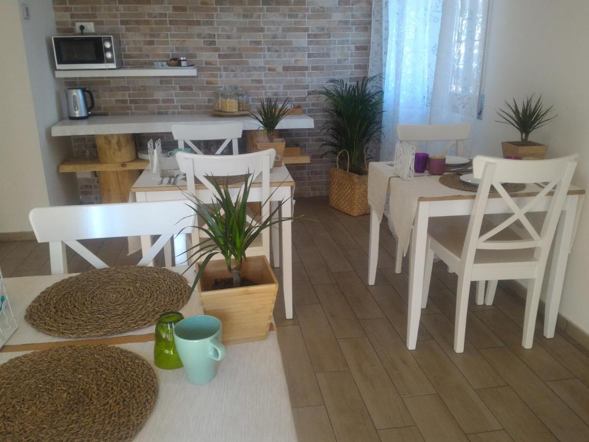 Domus Florio - Humanitas Rozzano Bed & Breakfast Pieve Emanuele Exterior photo